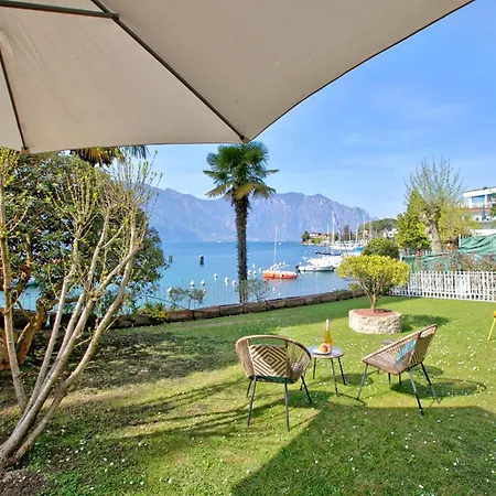 Schlosser Front & Private Pool וילה *