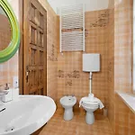 Villa Schlosser Front & Private Pool Malcesine
