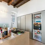 Schlosser Front & Private Pool