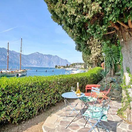 Schlosser Front&private Pool *