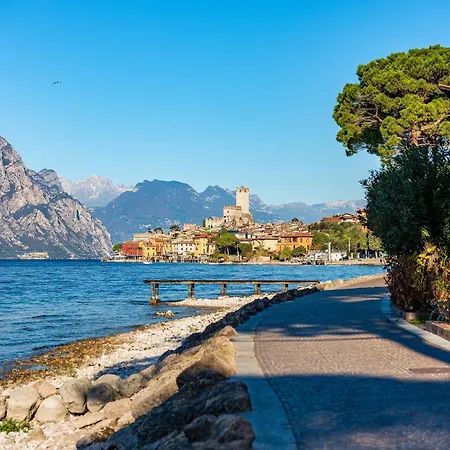 Villa Schlosser Front&private Pool Malcesine