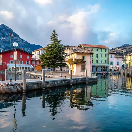 Villa Schlosser Front&private Pool Malcesine